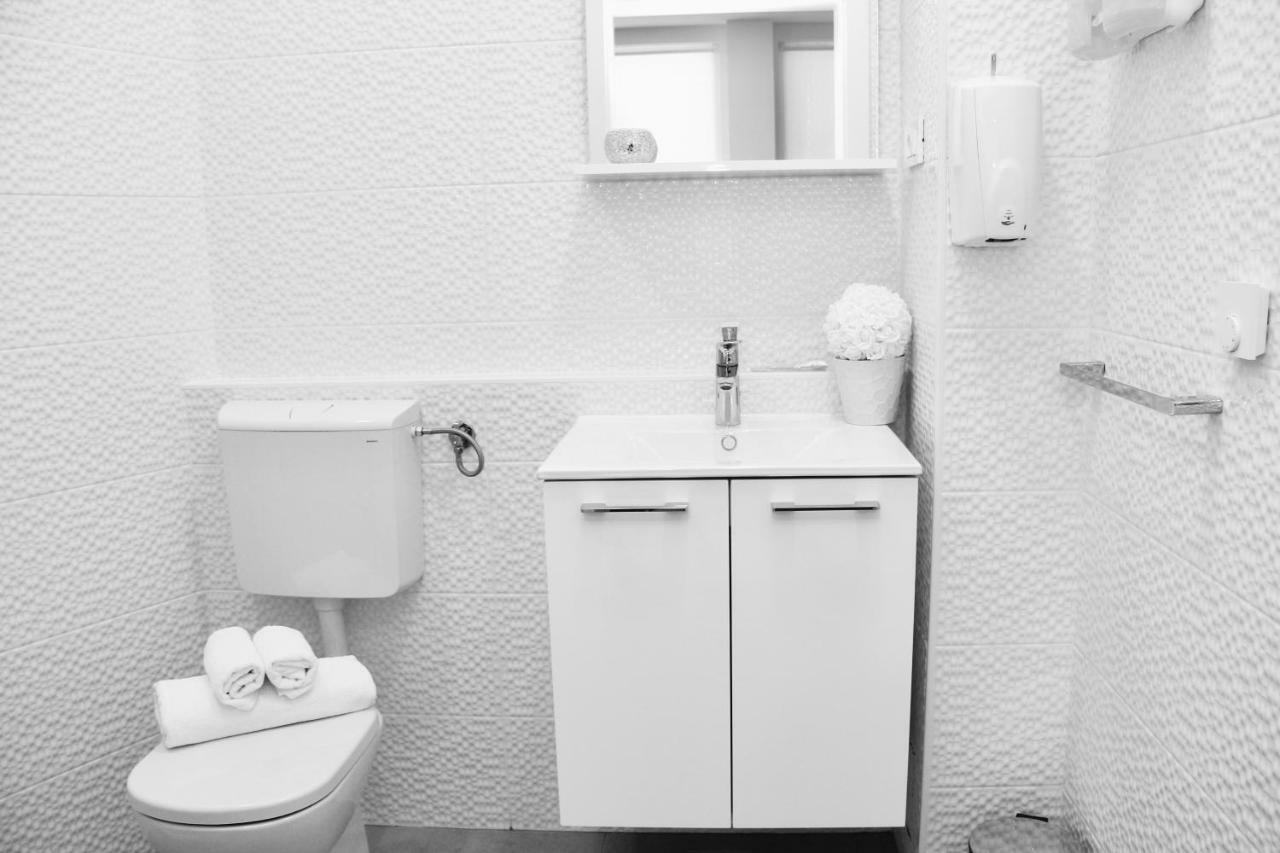 Maja Apartment Шибеник Экстерьер фото
